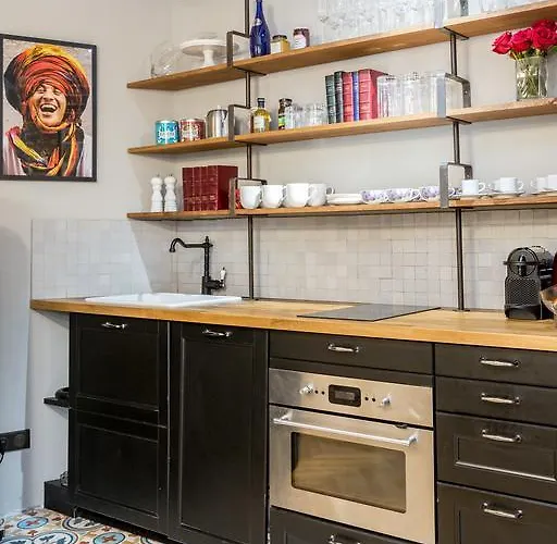 Ateliers De Montmartre Adm 4* Paris