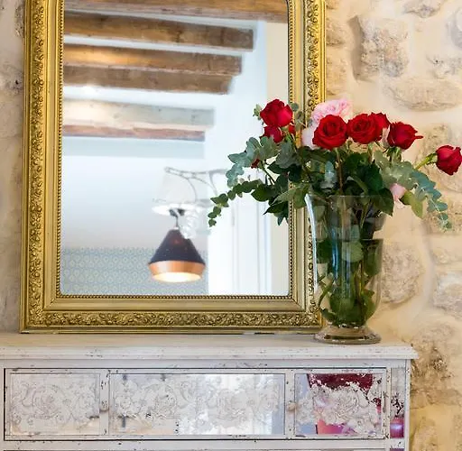 Ateliers De Montmartre Adm Guest house Paris