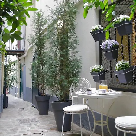 Ateliers De Montmartre Adm Guest house