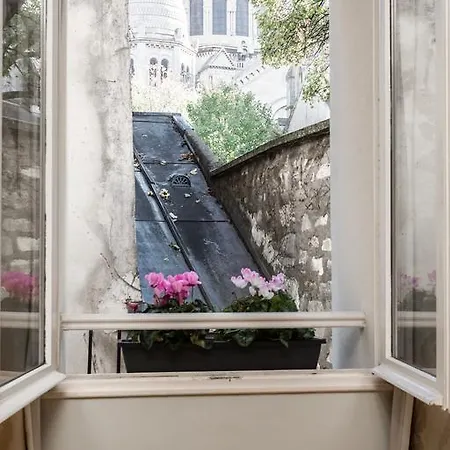Ateliers De Montmartre Adm